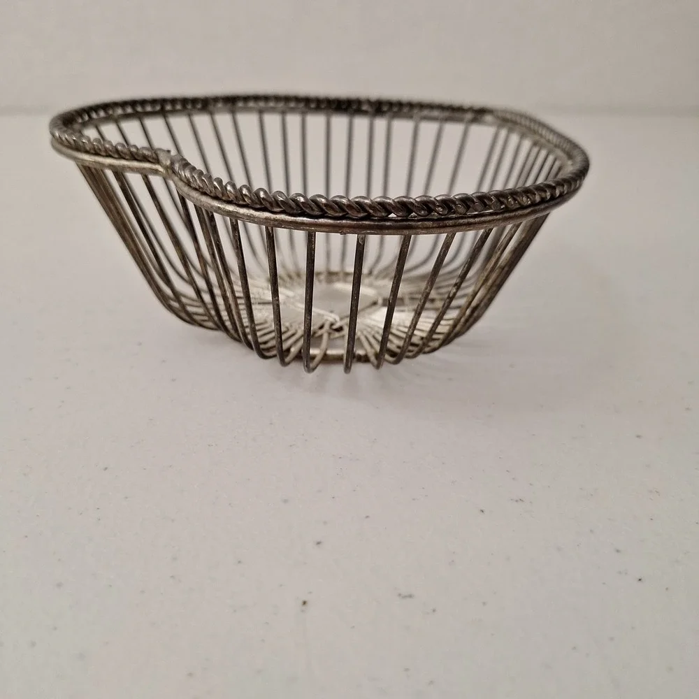 Vintage MCM Heavy Pewter Wire Basket Heart Abstract Metal Handmade Petina 6.5